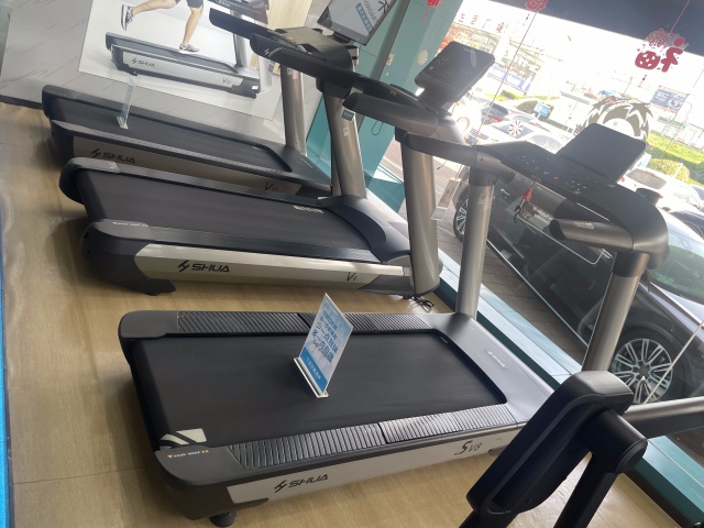 跑步機(jī)、橢圓機(jī)和劃船機(jī)有什么區(qū)別